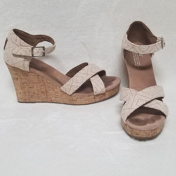 TOMS Sienna Aztec Strappy Wedge Corkwood Sandals - Picture 1 of 12